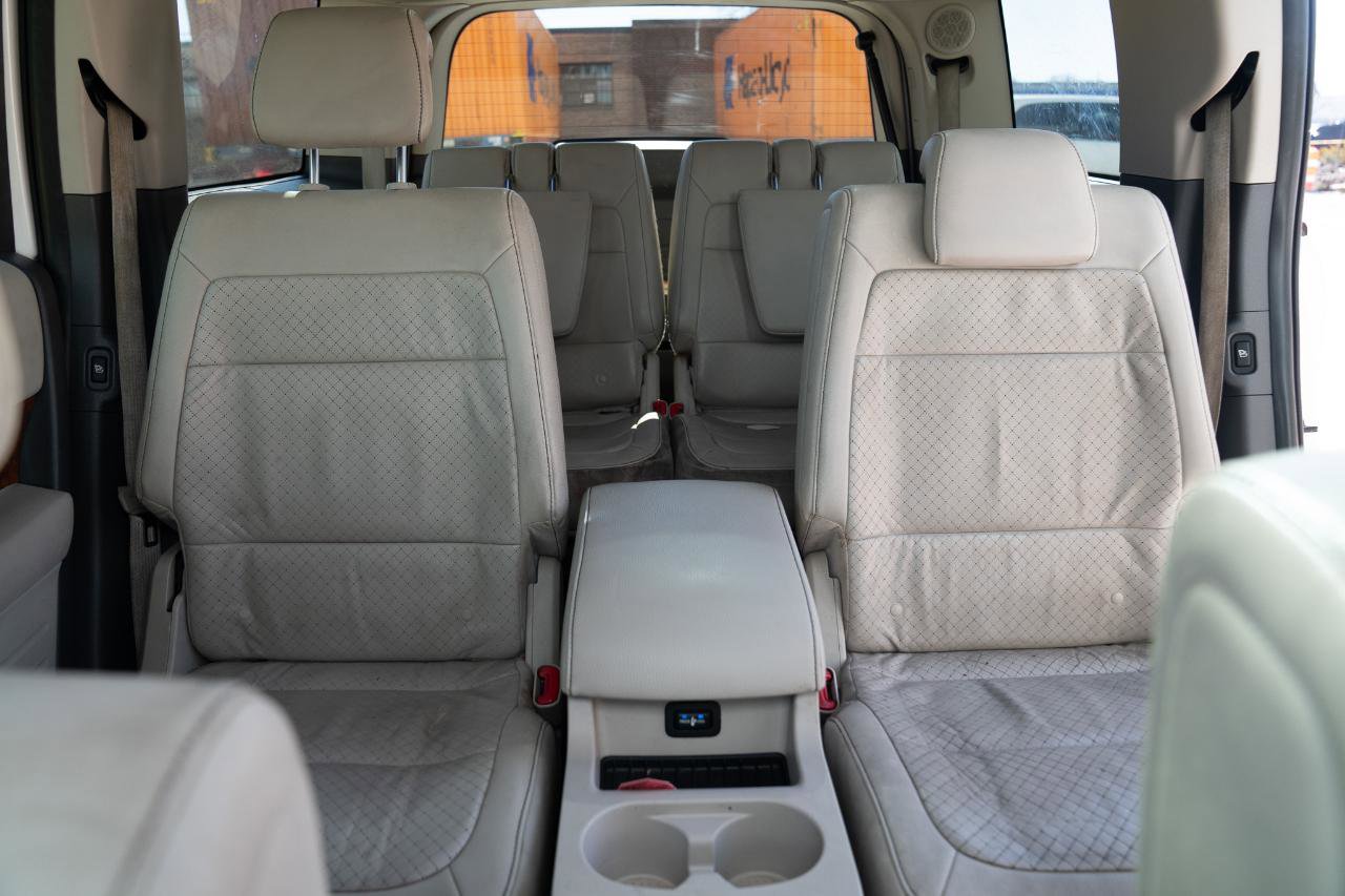 Used 2011 Ford Flex Limited w/ Rapid Spec Order Code image 32