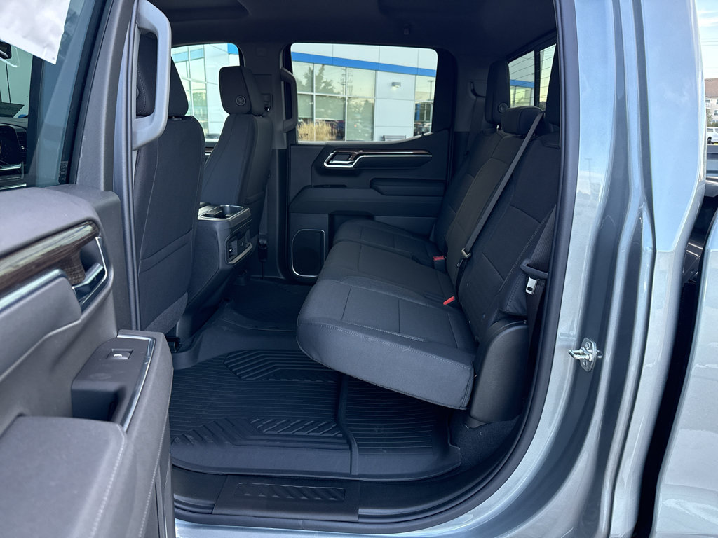 New 2026 Chevrolet Silverado 1500 RST w/ Safety Package AWD/4WD image 40