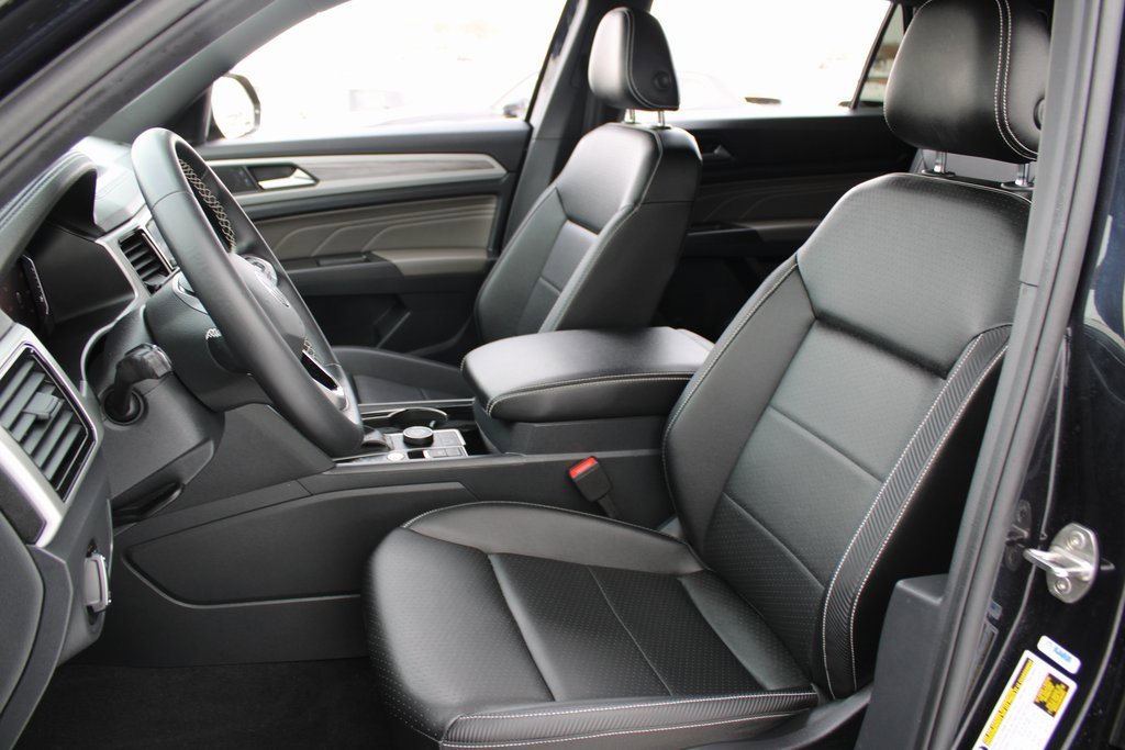 Certified 2023 Volkswagen Atlas Cross Sport SE image 7