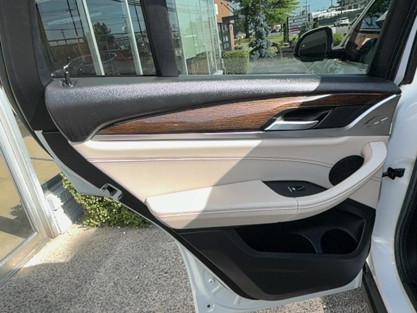 Used 2019 BMW X4 xDrive30i w/ Convenience Package AWD/4WD image 22