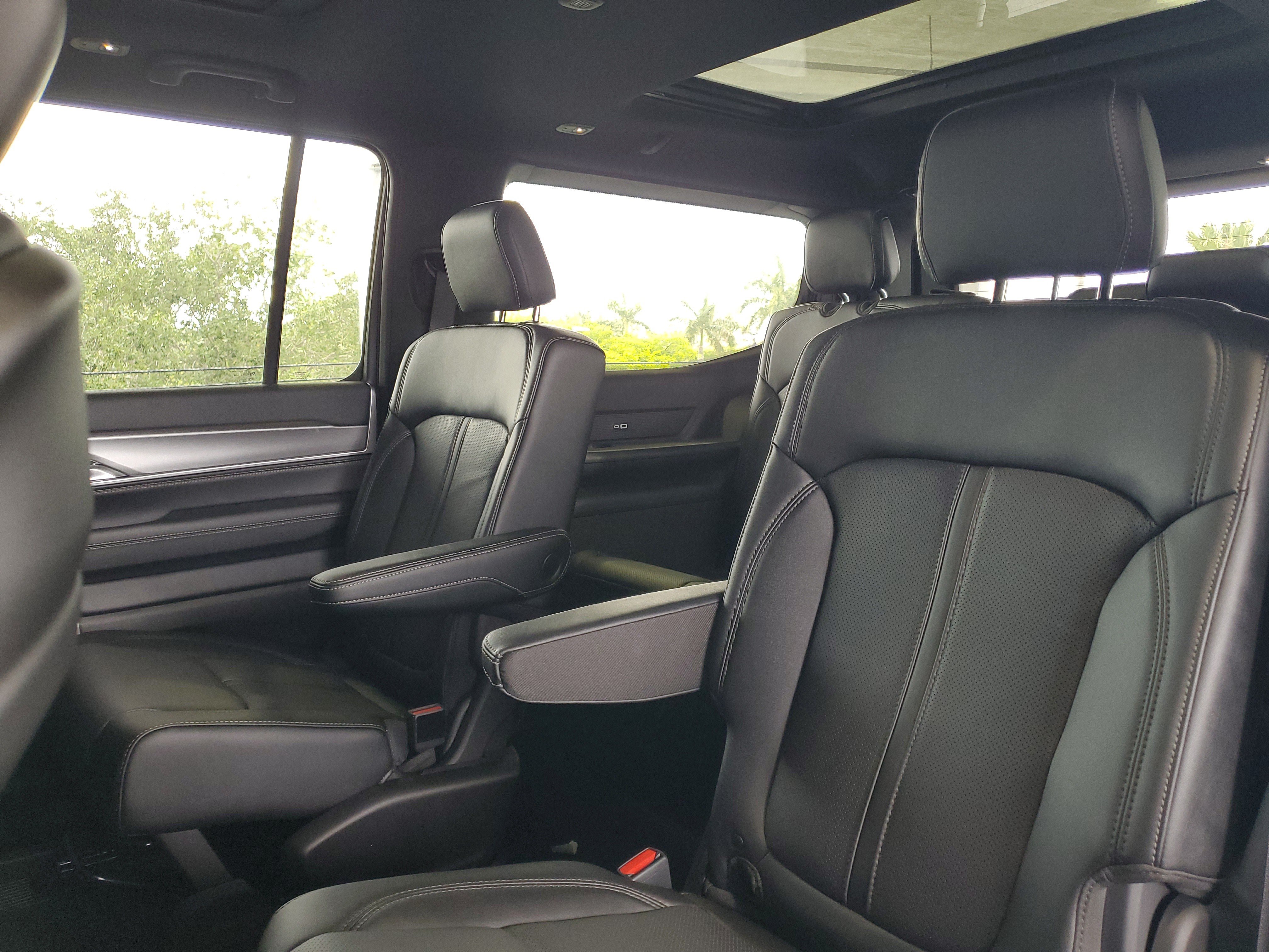 New 2025 Jeep Wagoneer Series II w/ Premium Group I AWD/4WD image 7
