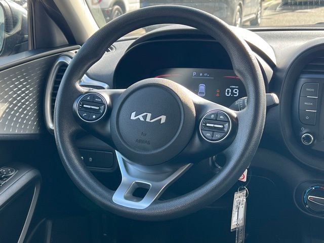 Certified 2023 Kia Soul LX w/ Option Group 015 image 16