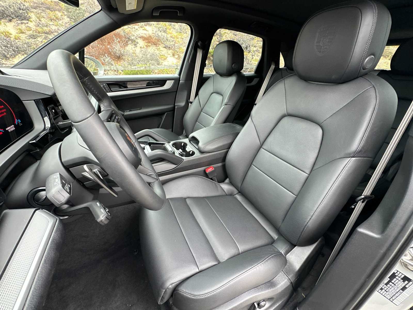Certified 2025 Porsche Cayenne S AWD/4WD image 5