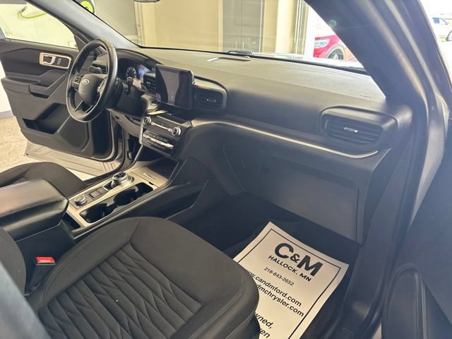 Used 2020 Ford Explorer XLT w/ Comfort Package AWD/4WD image 9