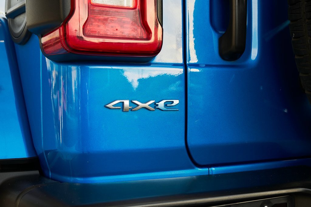 Used 2022 Jeep Wrangler Unlimited Sahara image 11