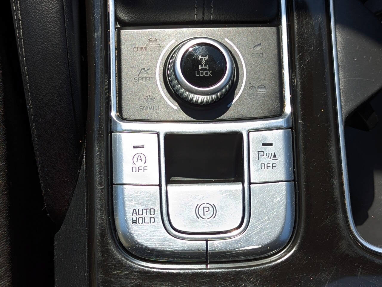 Used 2020 Kia Telluride EX w/ Towing Package AWD/4WD image 24