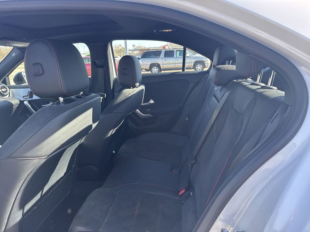 Used 2020 Mercedes-Benz A 220 image 29