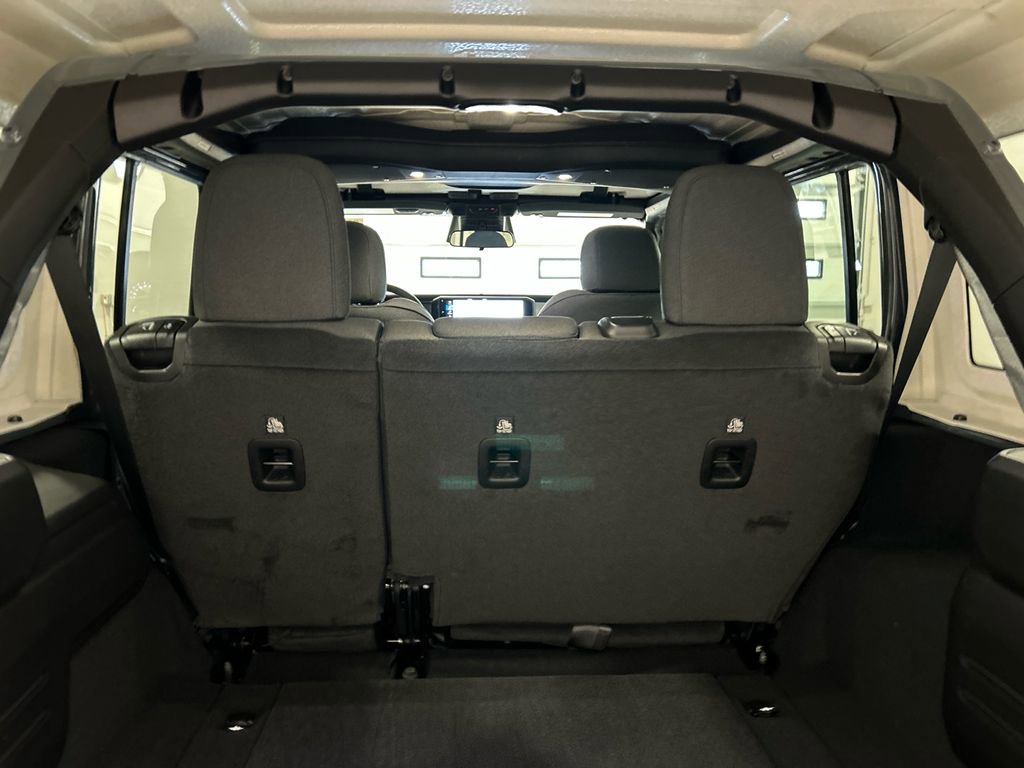 New 2026 Jeep Wrangler Sport S image 32