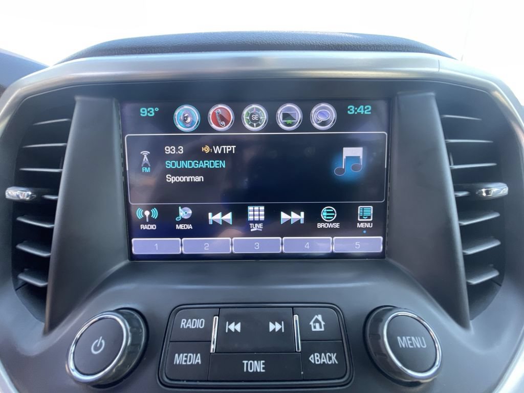 Certified 2018 GMC Acadia SLT w/ LPO, Floor Liner Package FWD image 14
