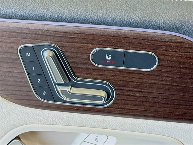 Certified 2025 Mercedes-Benz GLB 250 4MATIC image 20