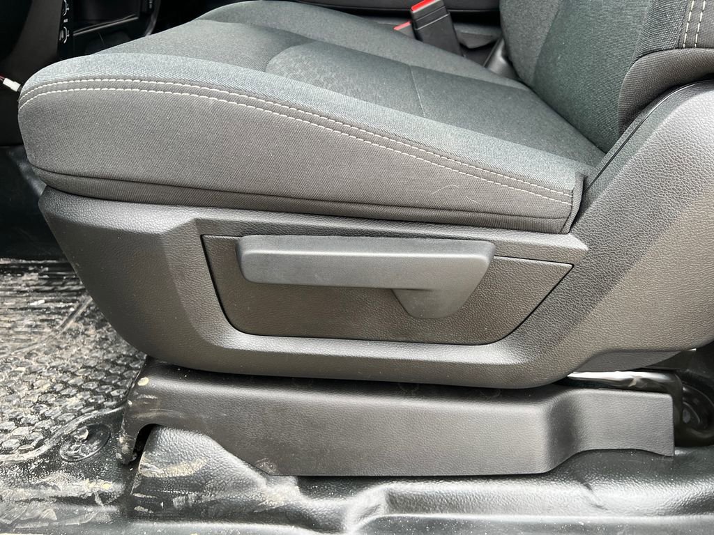 New 2026 RAM 3500 Tradesman AWD/4WD image 16