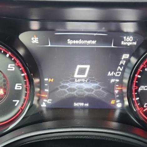 Used 2020 Dodge Charger SXT image 6