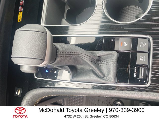 New 2026 Toyota Sienna XLE Woodland Edition AWD/4WD image 20