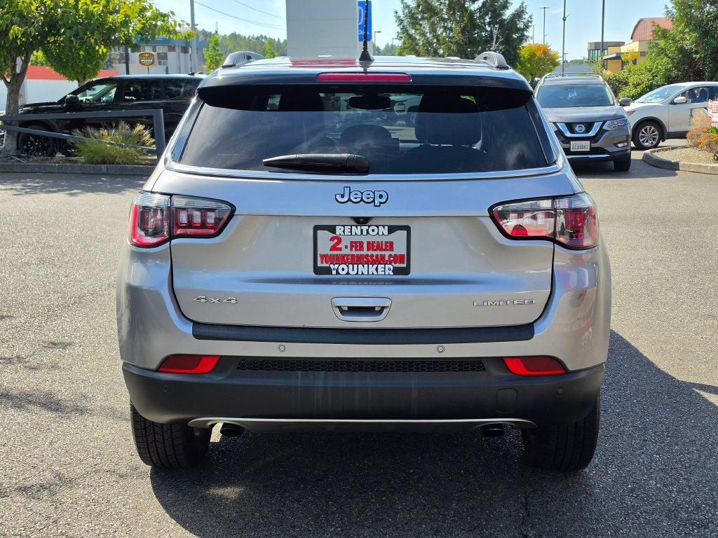 Used 2023 Jeep Compass Limited AWD/4WD image 4