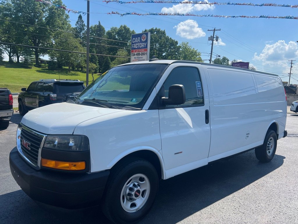 Used 2018 GMC Savana 2500 Extended RWD image 31
