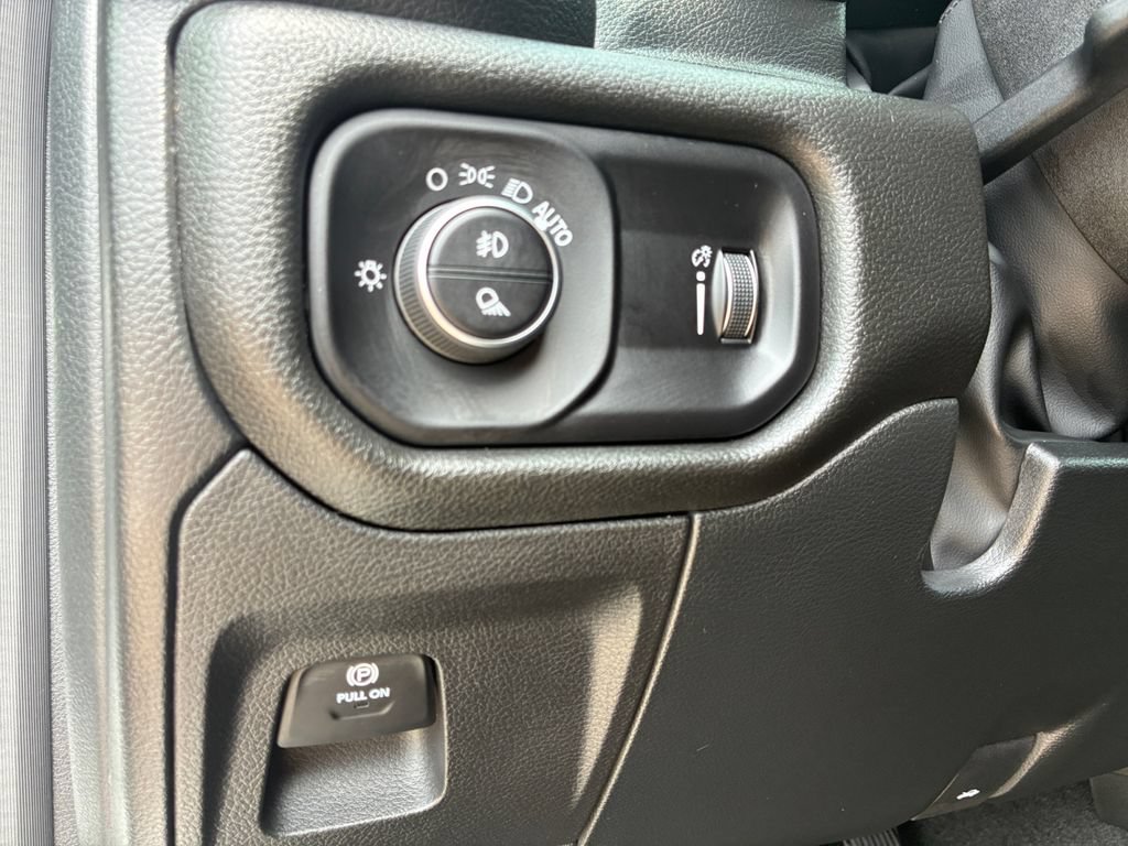 New 2026 RAM 1500 Express RWD image 7