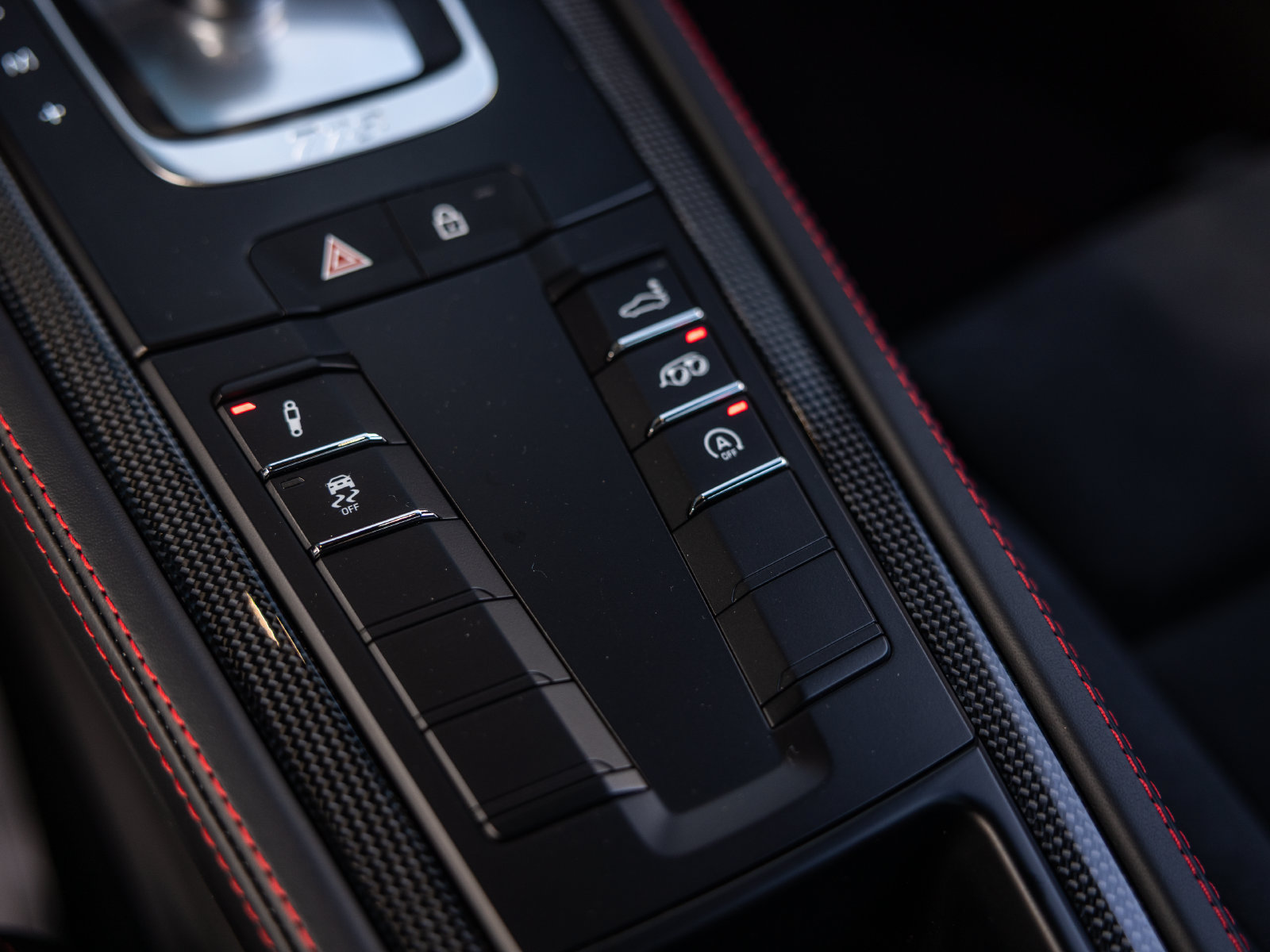 Certified 2025 Porsche 718 Cayman GTS RWD image 56