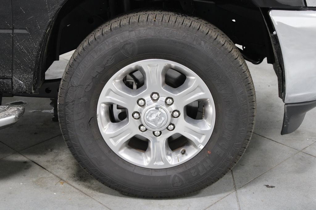 Used 2025 RAM 2500 Big Horn image 14