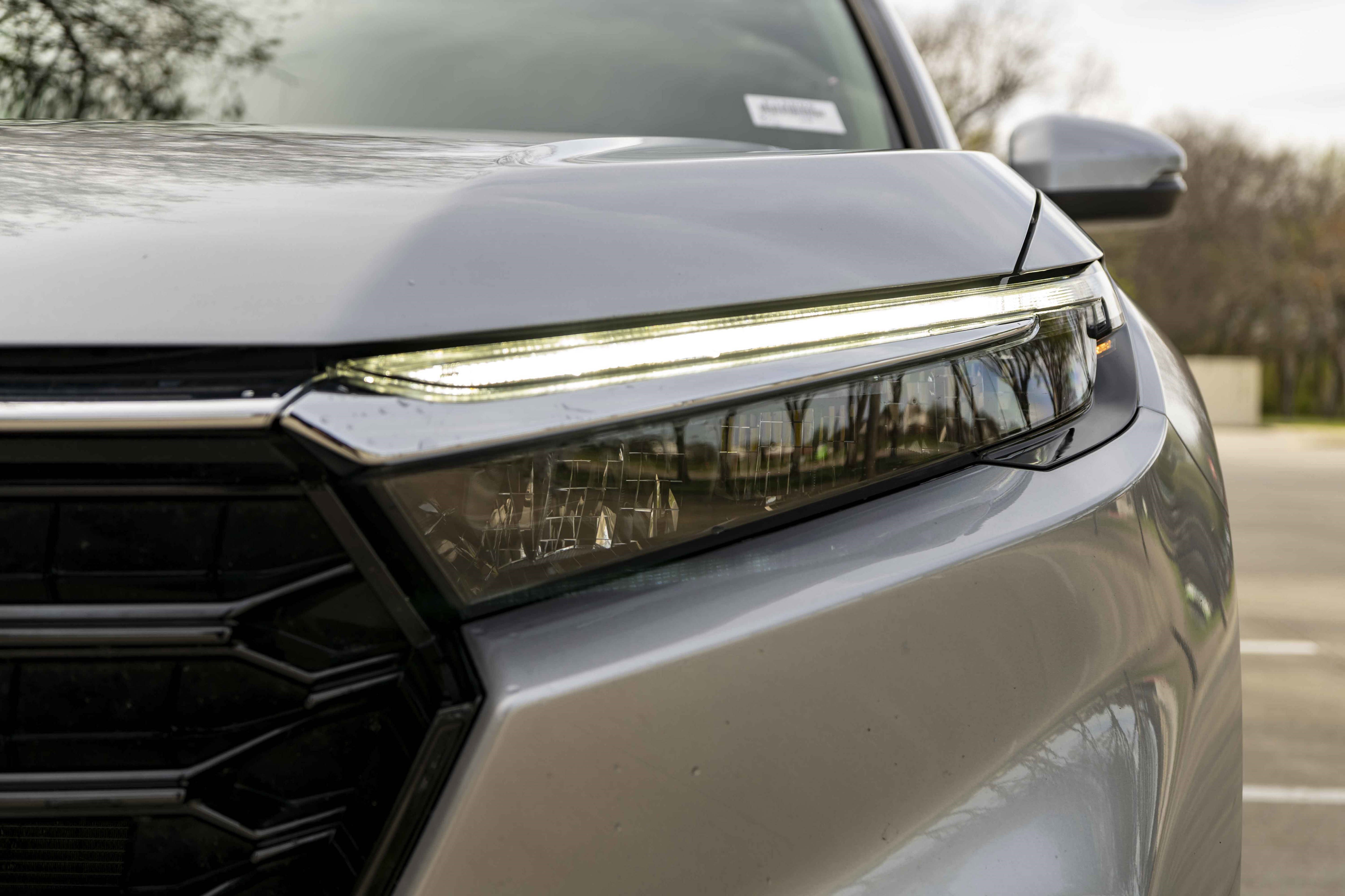 Used 2025 Honda CR-V EX-L image 11