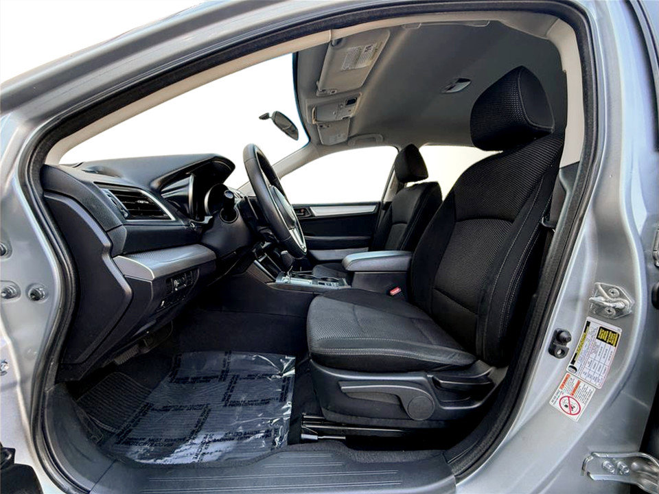 Used 2017 Subaru Outback 2.5i image 16