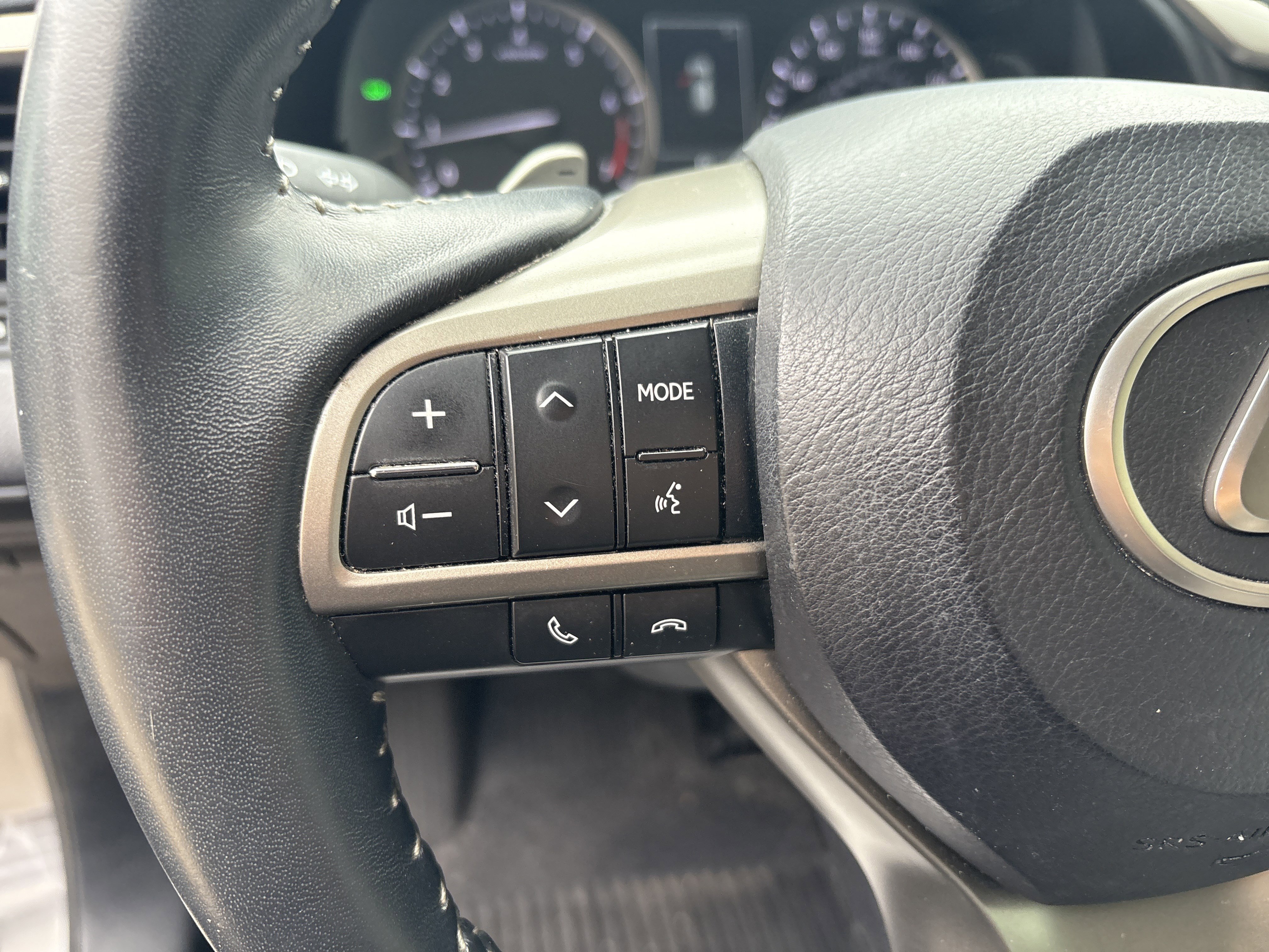 Used 2021 Lexus RX 350 AWD w/ Premium Package image 19