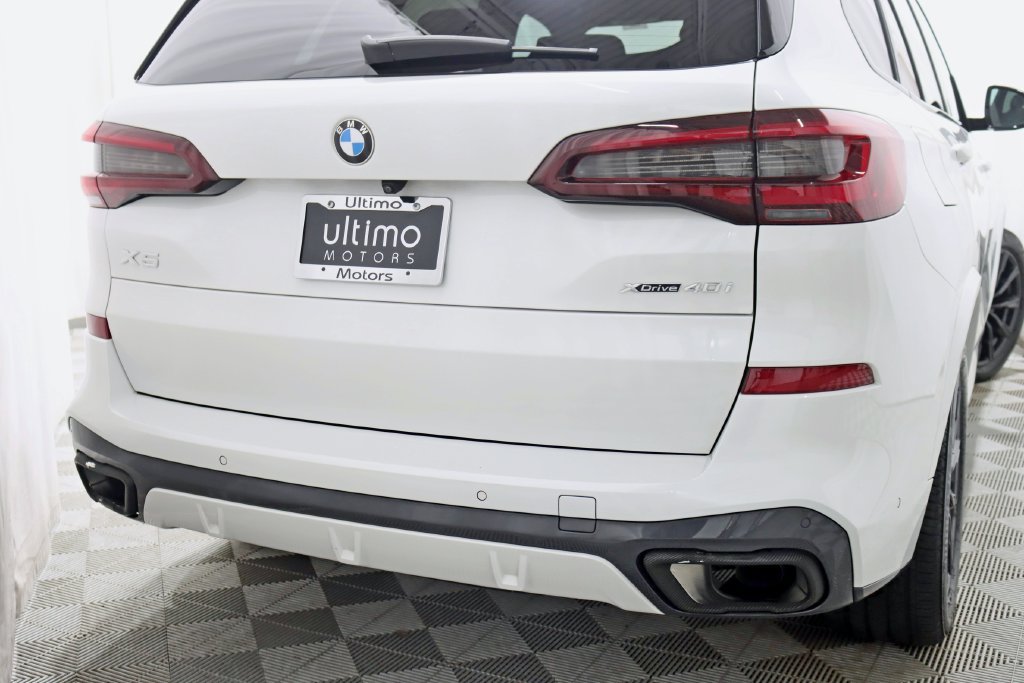 Used 2023 BMW X5 xDrive40i w/ M Sport Package AWD/4WD image 11