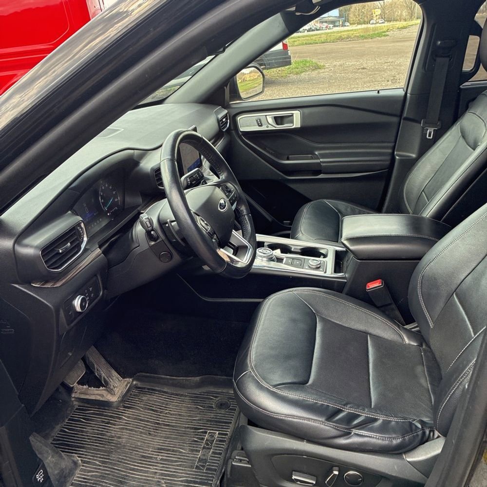 Used 2020 Ford Explorer Limited image 7