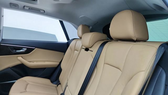 Used 2023 Audi Q8 Premium Plus w/ Premium Plus Package AWD/4WD image 29