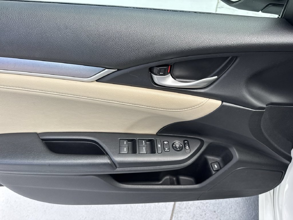 Used 2017 Honda Civic EX-L image 39