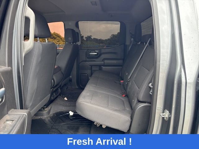 Used 2021 Chevrolet Silverado 1500 Custom w/ Safety Confidence Package RWD image 3