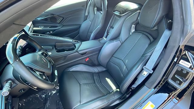 Used 2025 Chevrolet Corvette Z06 w/ Z07 Performance Package RWD image 26