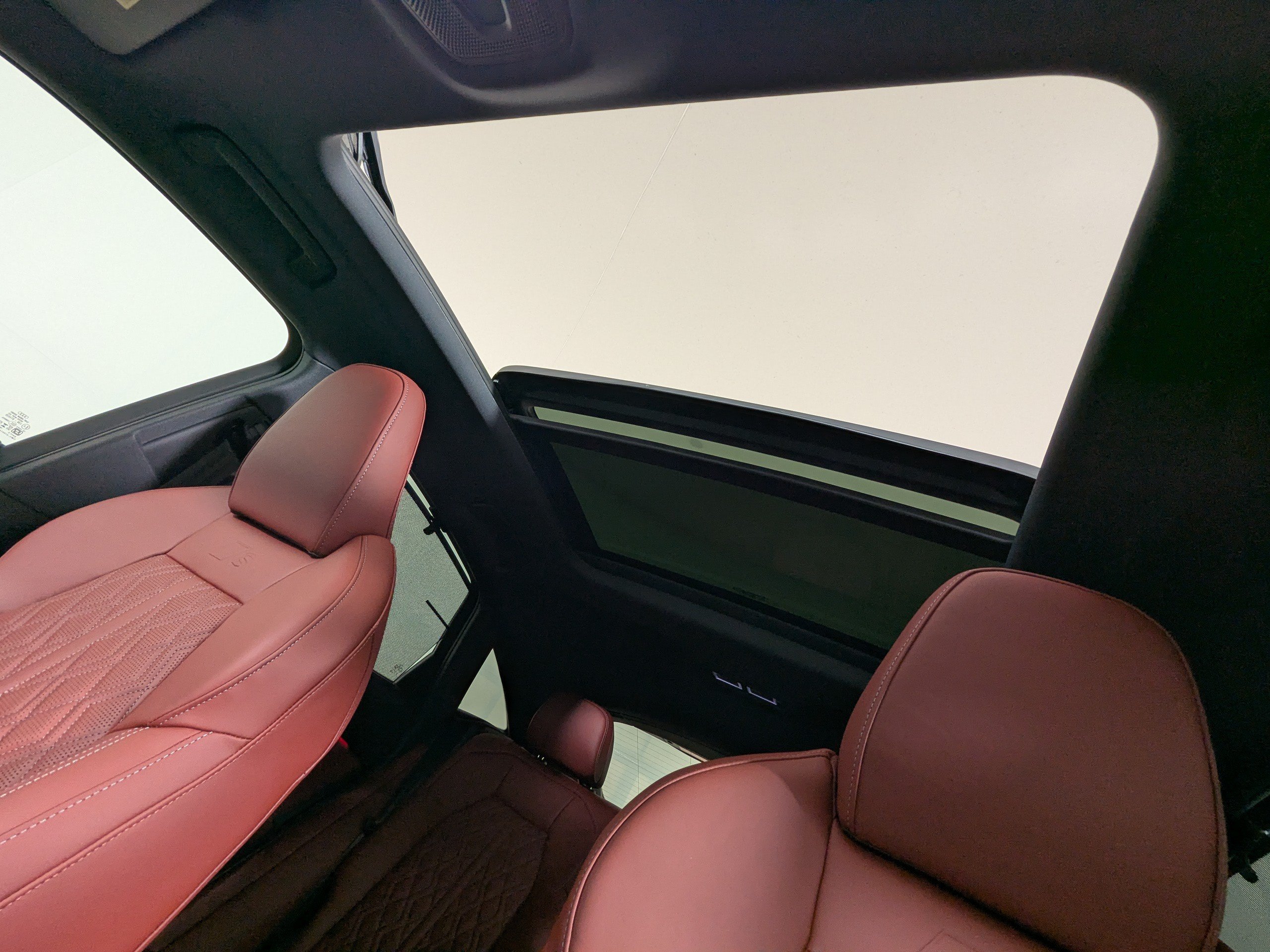 New 2026 Audi SQ5 Premium Plus AWD/4WD image 28