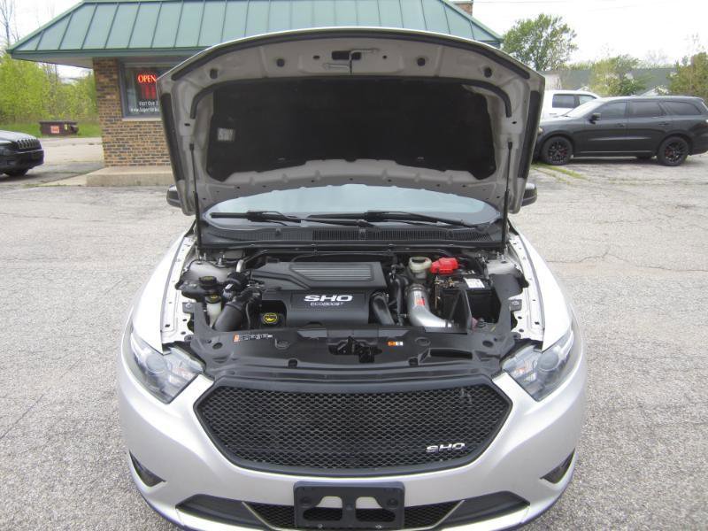 Used 2015 Ford Taurus SHO w/ Equipment Group 401A AWD/4WD image 35