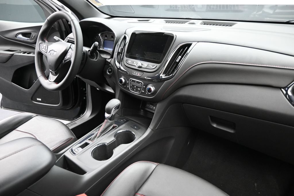 Used 2023 Chevrolet Equinox RS w/ RS Leather Package AWD/4WD image 22