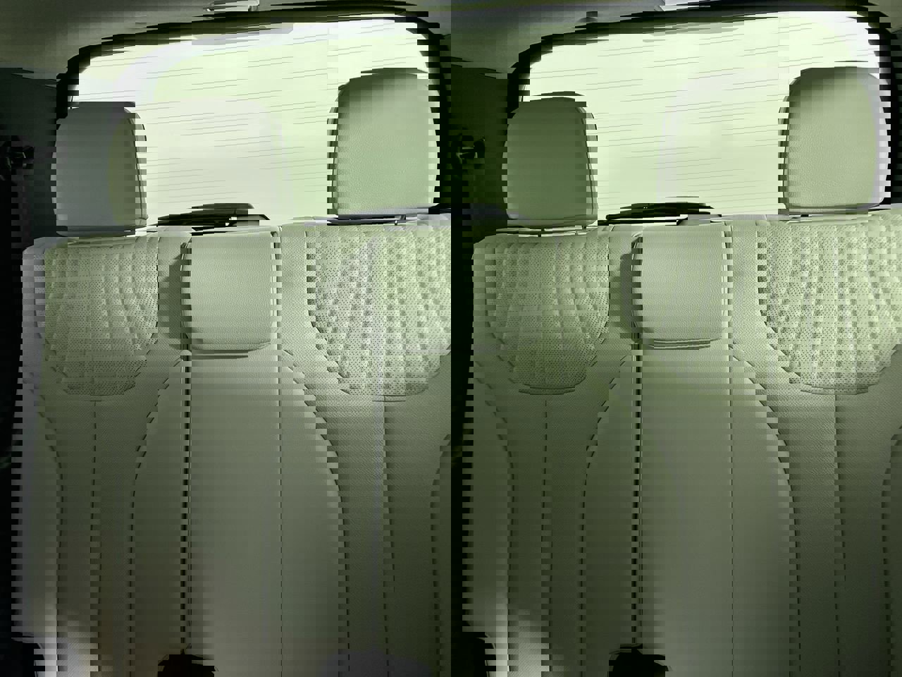 Used 2023 Hyundai Palisade Limited w/ Cargo Package image 26