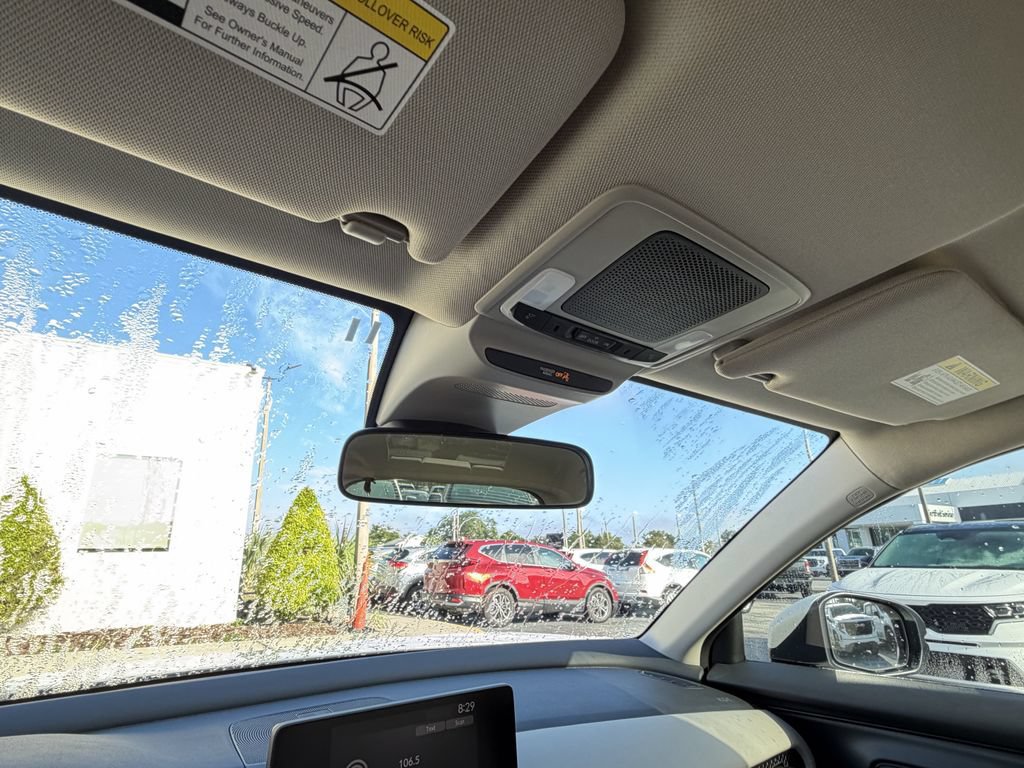 Used 2025 Honda HR-V LX image 32