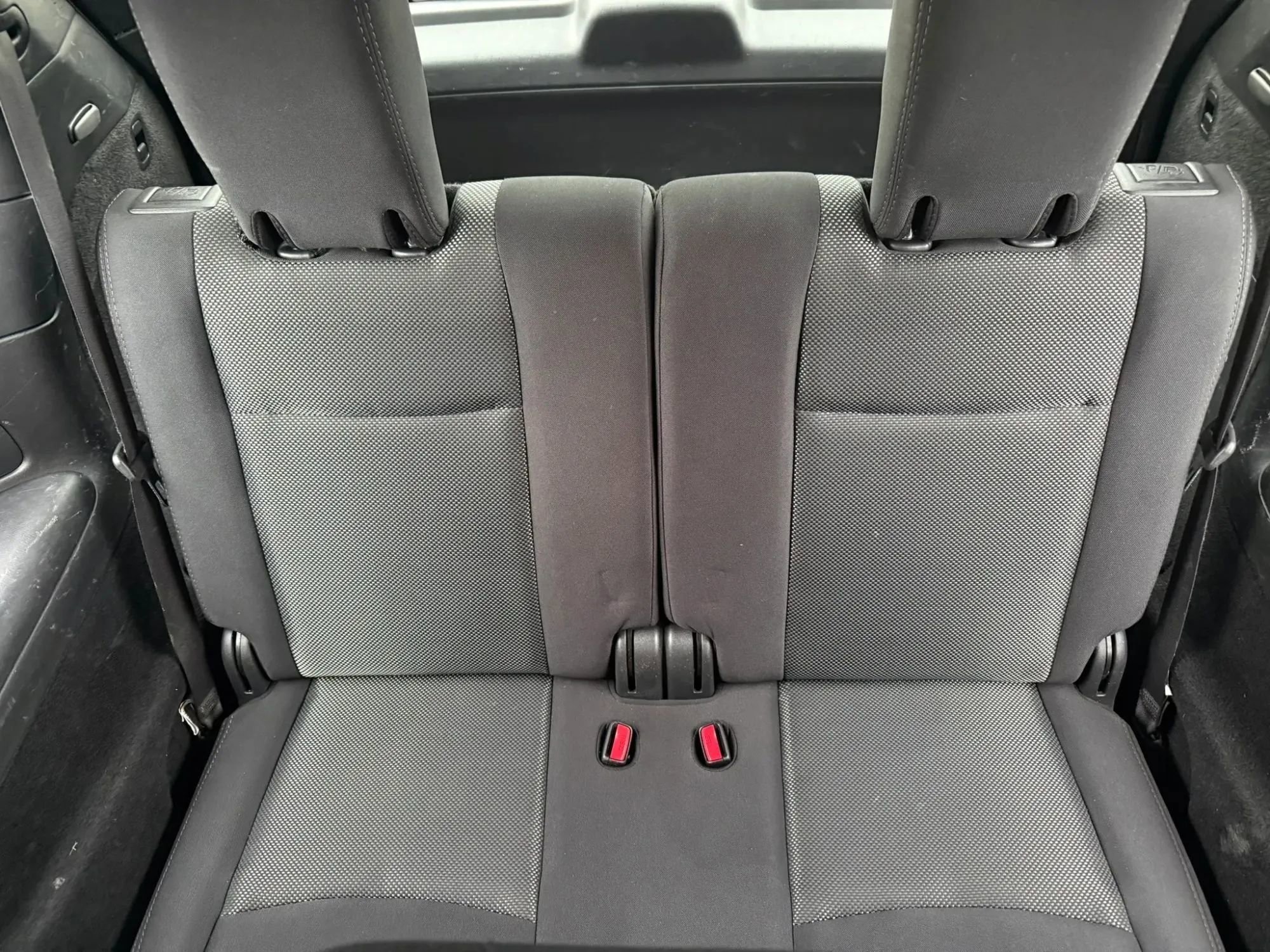 Used 2019 Nissan Pathfinder SV AWD/4WD image 31