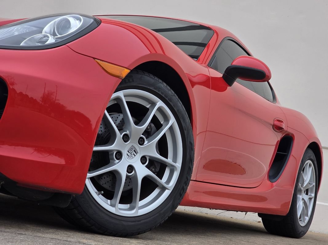 Used 2016 Porsche Cayman RWD image 8