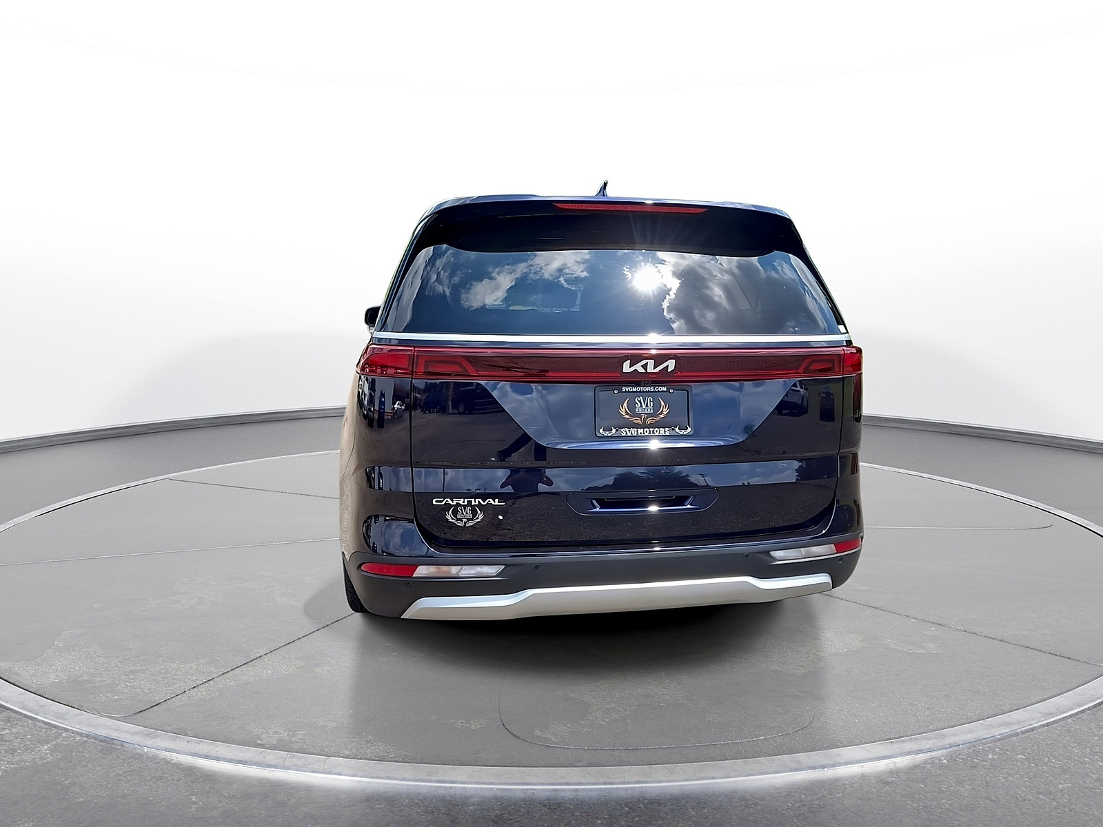 Used 2024 Kia Carnival LX FWD image 6
