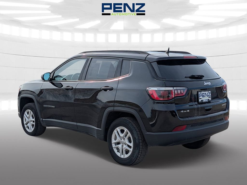 Used 2018 Jeep Compass Sport w/ Cold Weather Group AWD/4WD image 5
