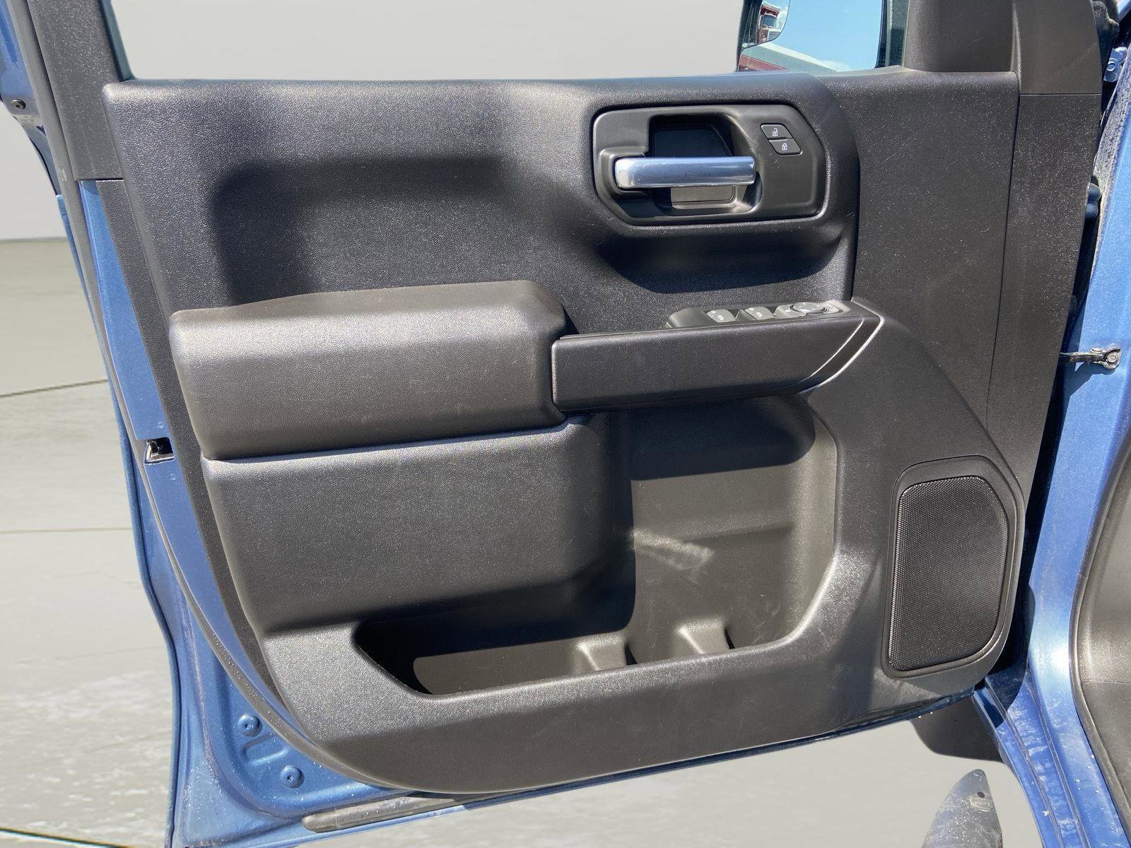 Used 2024 Chevrolet Silverado 1500 Custom AWD/4WD image 16