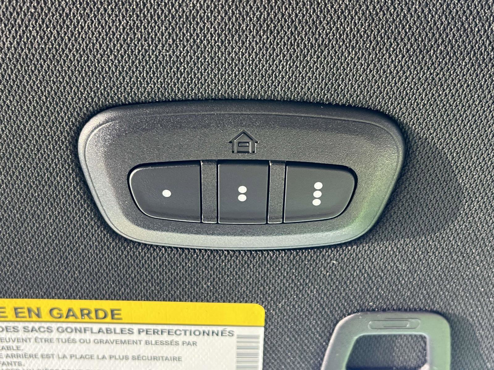 Used 2025 Jeep Grand Cherokee Limited image 43