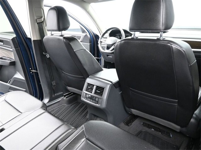 Used 2021 Volkswagen Atlas SE image 12