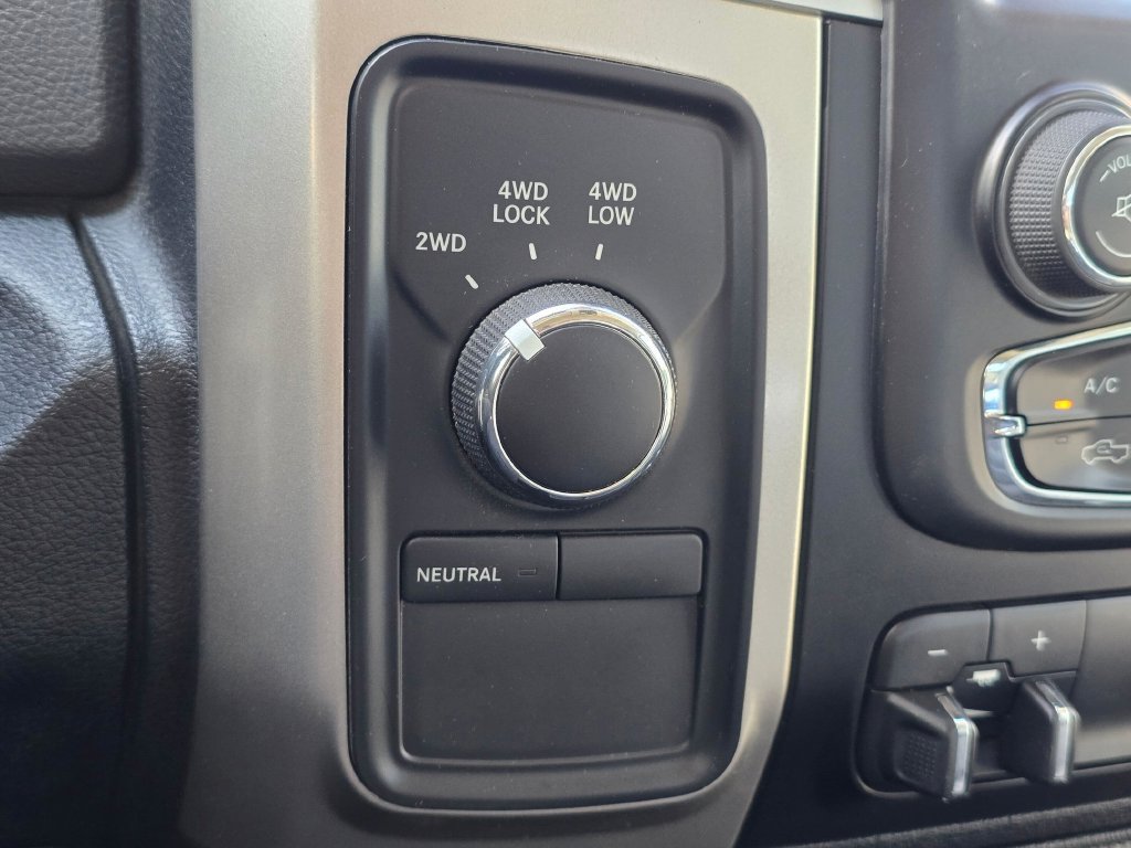 Used 2017 RAM 2500 SLT AWD/4WD image 24