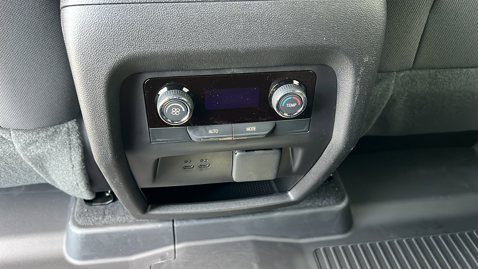 New 2026 Chevrolet Traverse LT w/ Midnight/Sport Edition image 14