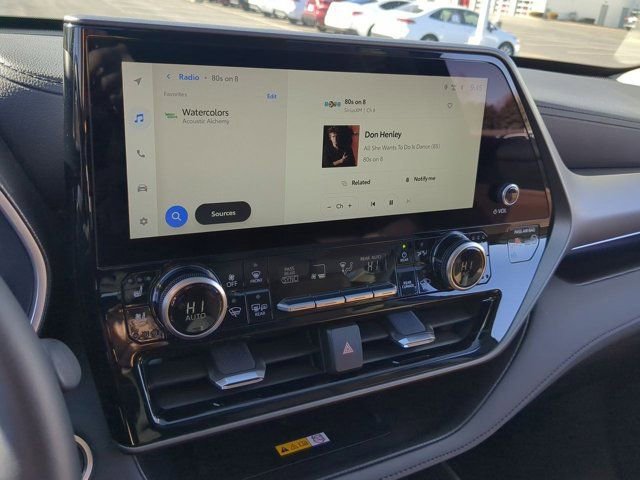 Certified 2025 Toyota Highlander Limited image 12