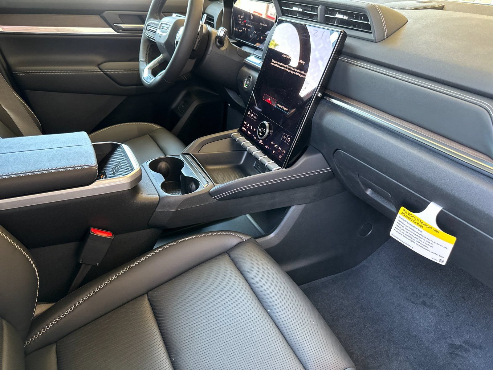 New 2026 GMC Terrain Denali AWD/4WD image 16