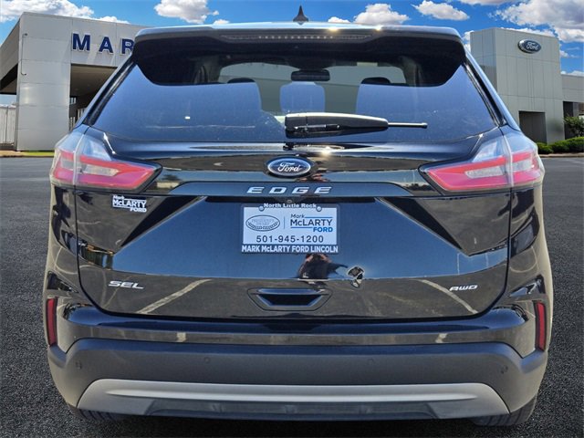 Certified 2021 Ford Edge SEL image 4