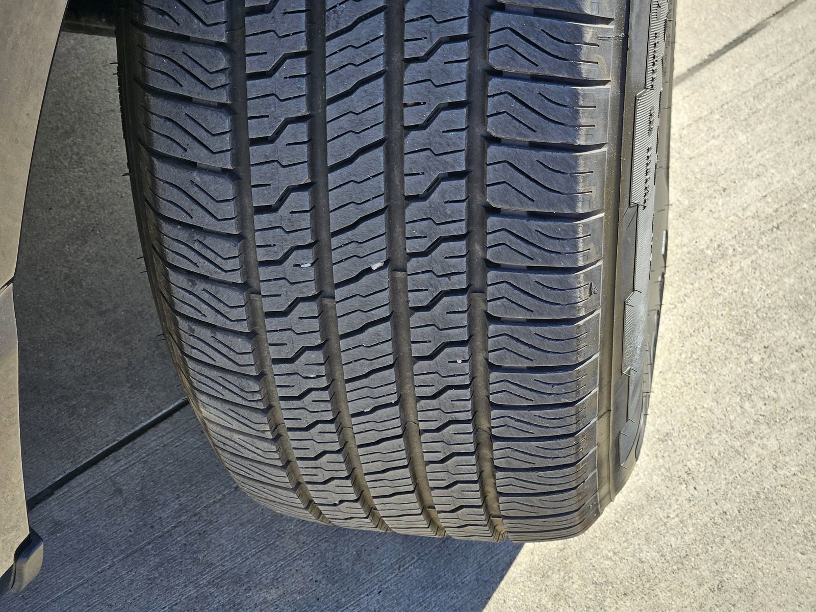 Used 2025 Ford F150 XLT w/ Equipment Group 302A MID image 13