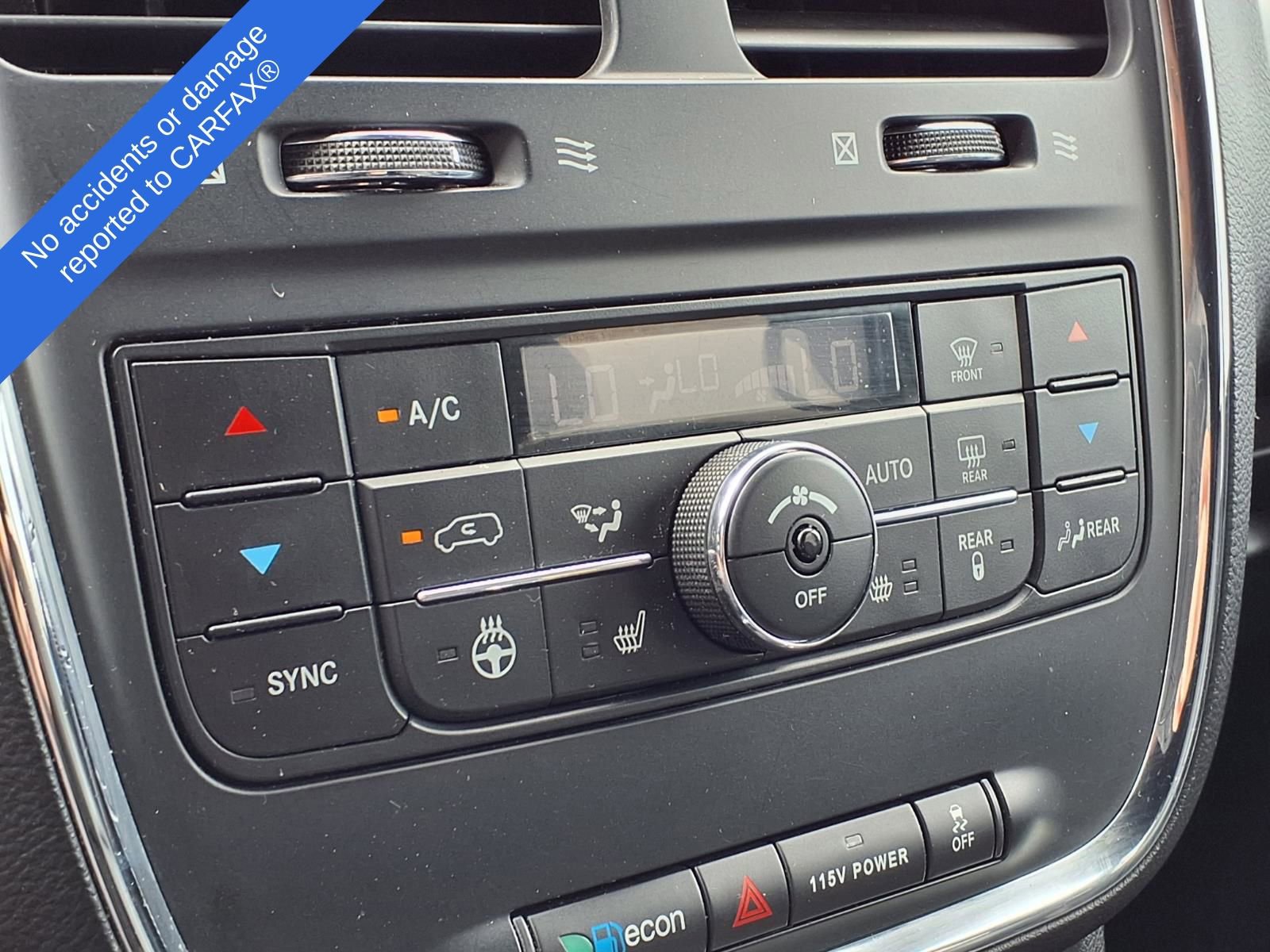 Used 2018 Dodge Grand Caravan GT FWD image 29